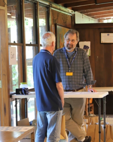 Alan checking in arrivals